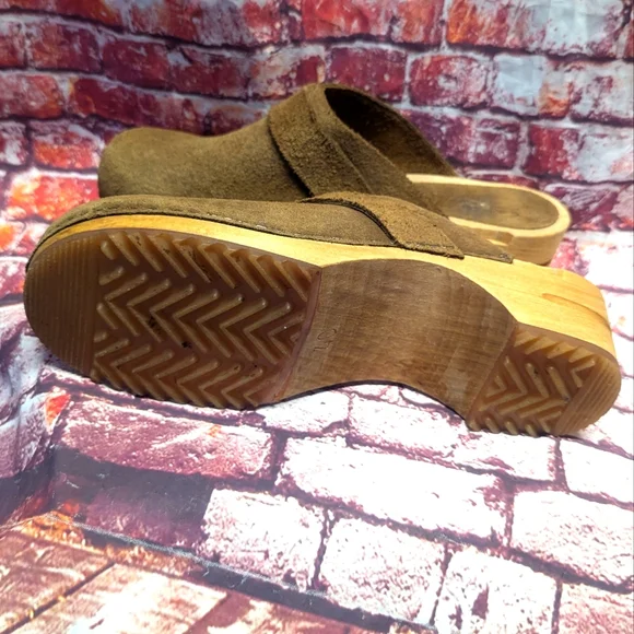 Sanita Suede Wooden Danish Clogs - Picture 3 of 12